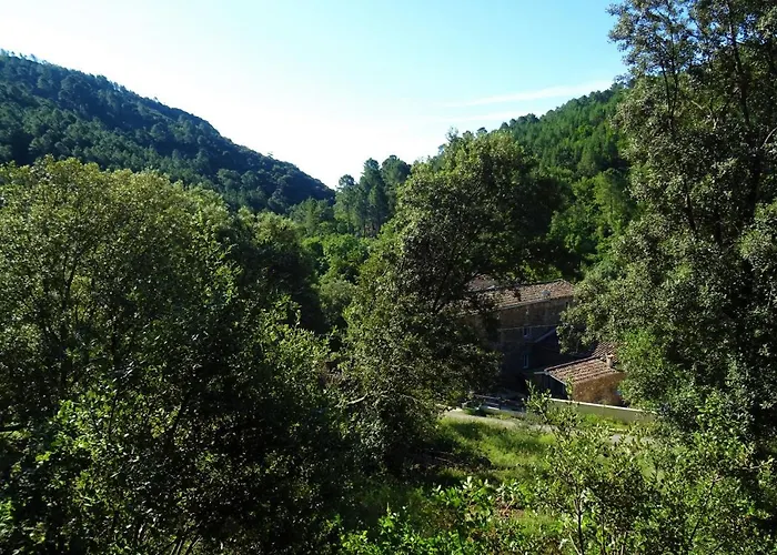 Les Reves D'eden Dans Mas Cevenol -spa Privatif Gasthof 3*