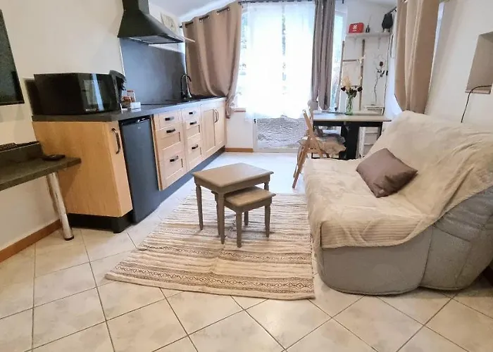 Gasthof Les Reves D'eden Dans Mas Cevenol -spa Privatif