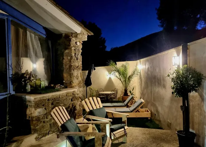 Gasthof Les Reves D'eden Dans Mas Cevenol -spa Privatif Carnoules (Gard)